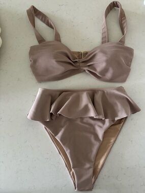 Beach riot bikini set